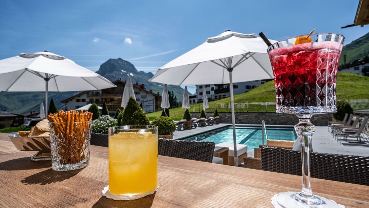 Luxury-Ski-Hotel-Oberlech-Burg Vital-OSC-Summer (3).JPG
