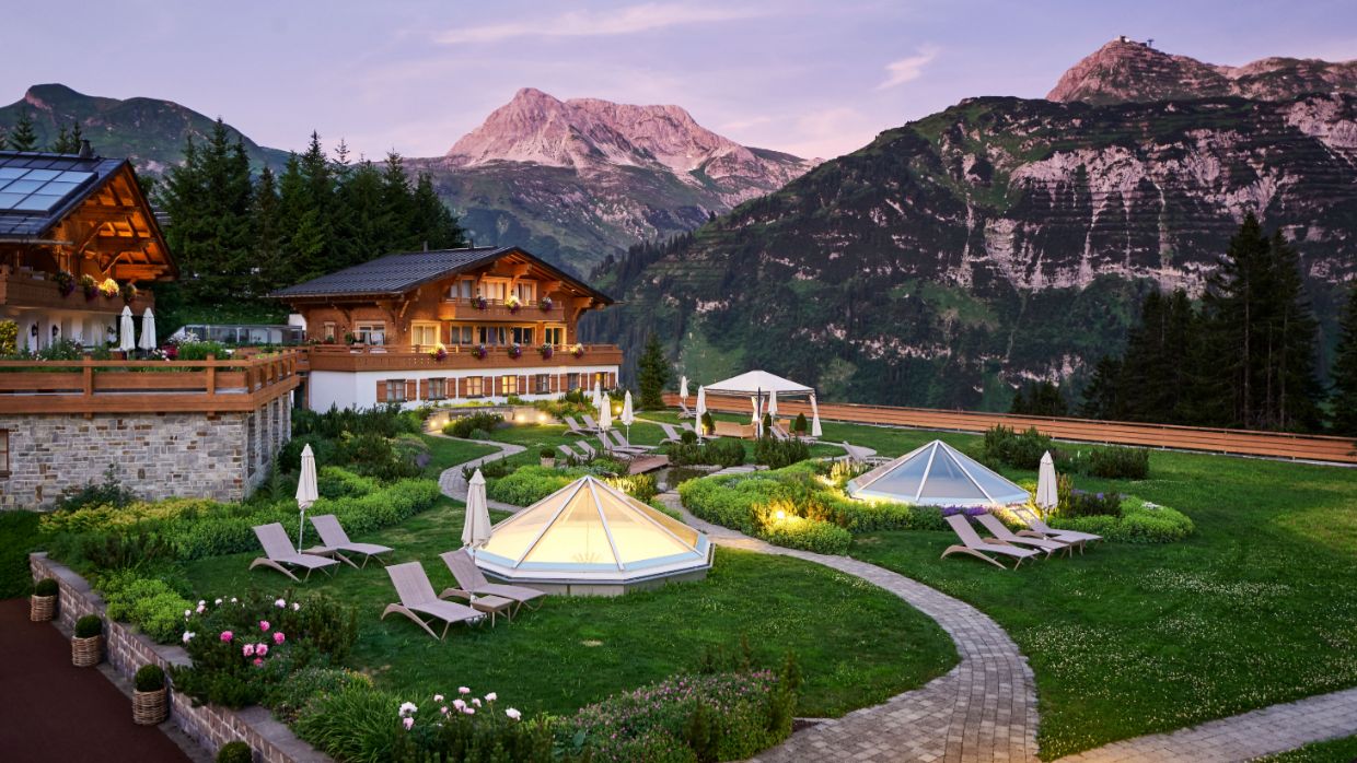 Luxury-Ski-Hotel-Oberlech-Burg Vital-OSC-Summer resort (2).JPG