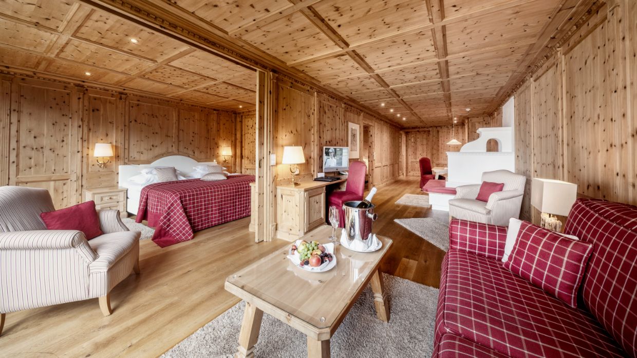 Luxury-Ski-Hotel-Oberlech-Burg Vital-OSC-Zirbensuite.JPG