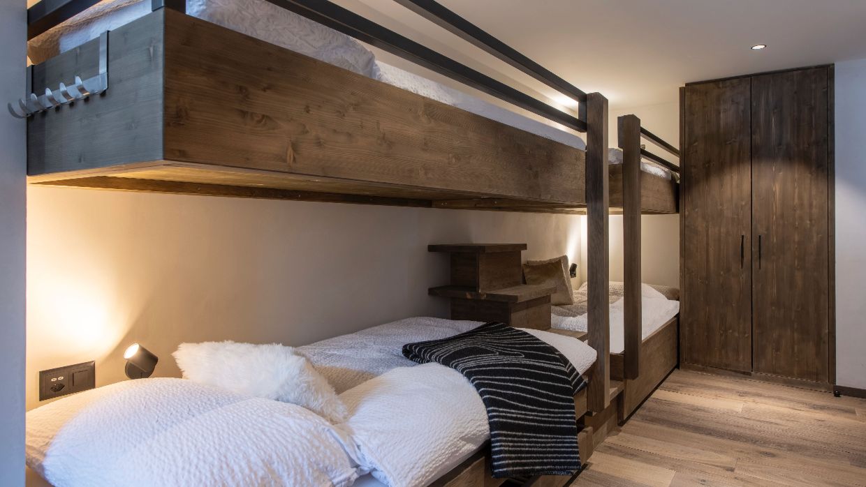 Luxury-Ski-Chalet-Verbier-Apartment Stefano-OSC-Bunkroom.jpeg