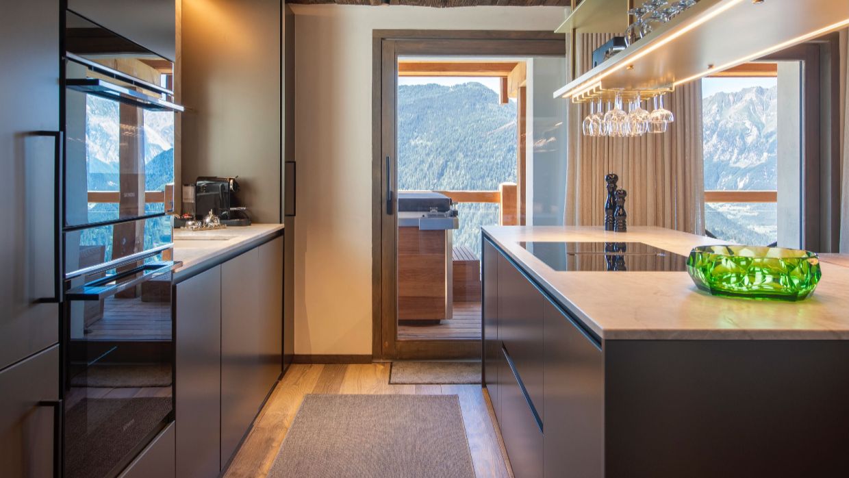 Luxury-Ski-Chalet-Verbier-Apartment Stefano-OSC-Kitchen.jpeg