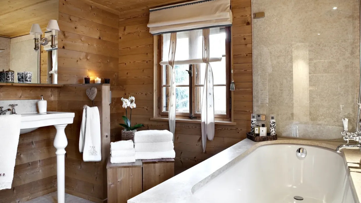Luxury-Ski-Chalet-Klosters-Chalet Bear-OSC -Bathroom2.jpg