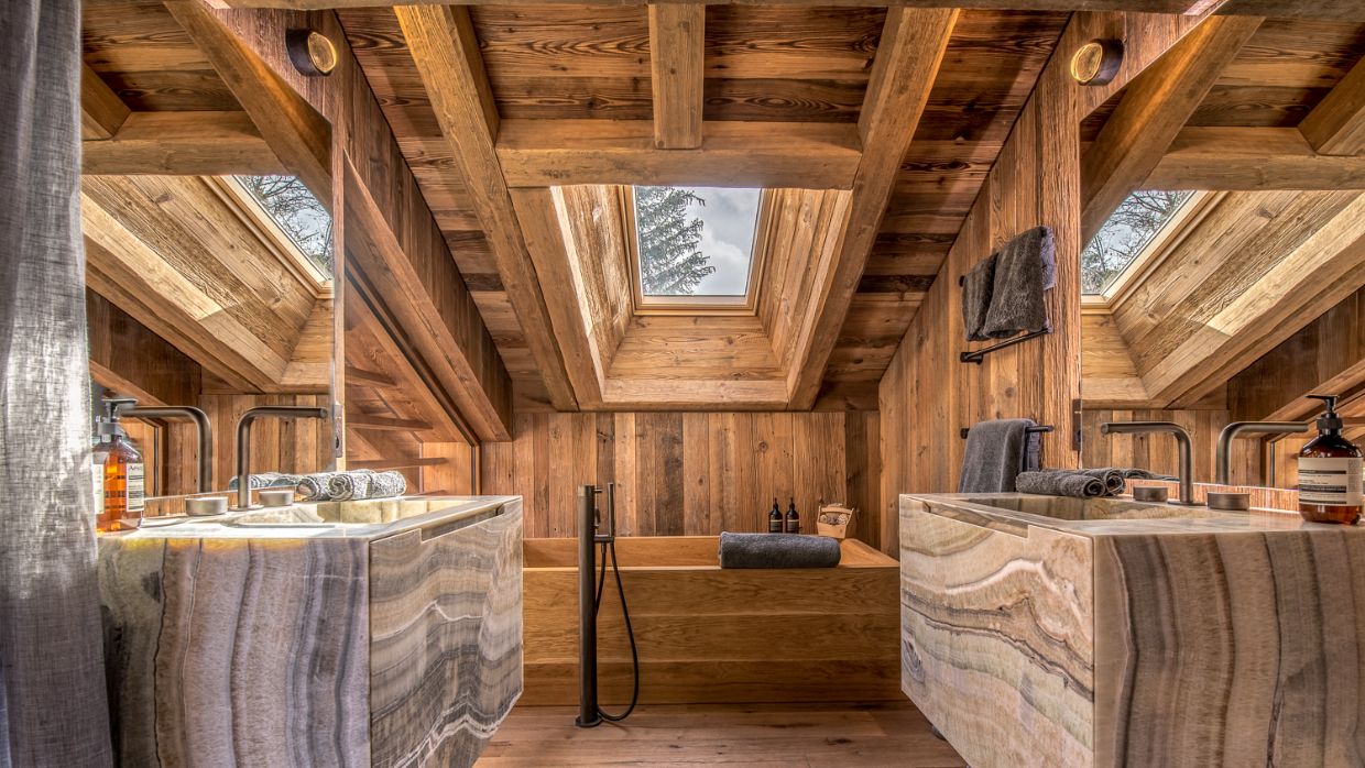 Luxury-Ski-Chalet-Meribel-Chalet Himalaya-OSC- Bathroom (6).jpg