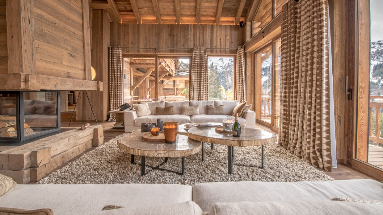 Luxury-Ski-Chalet-Meribel-Chalet Himalaya-OSC- Lounge (3).jpg