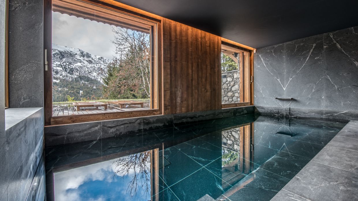 Luxury-Ski-Chalet-Meribel-Chalet Himalaya-OSC- Pool.jpg