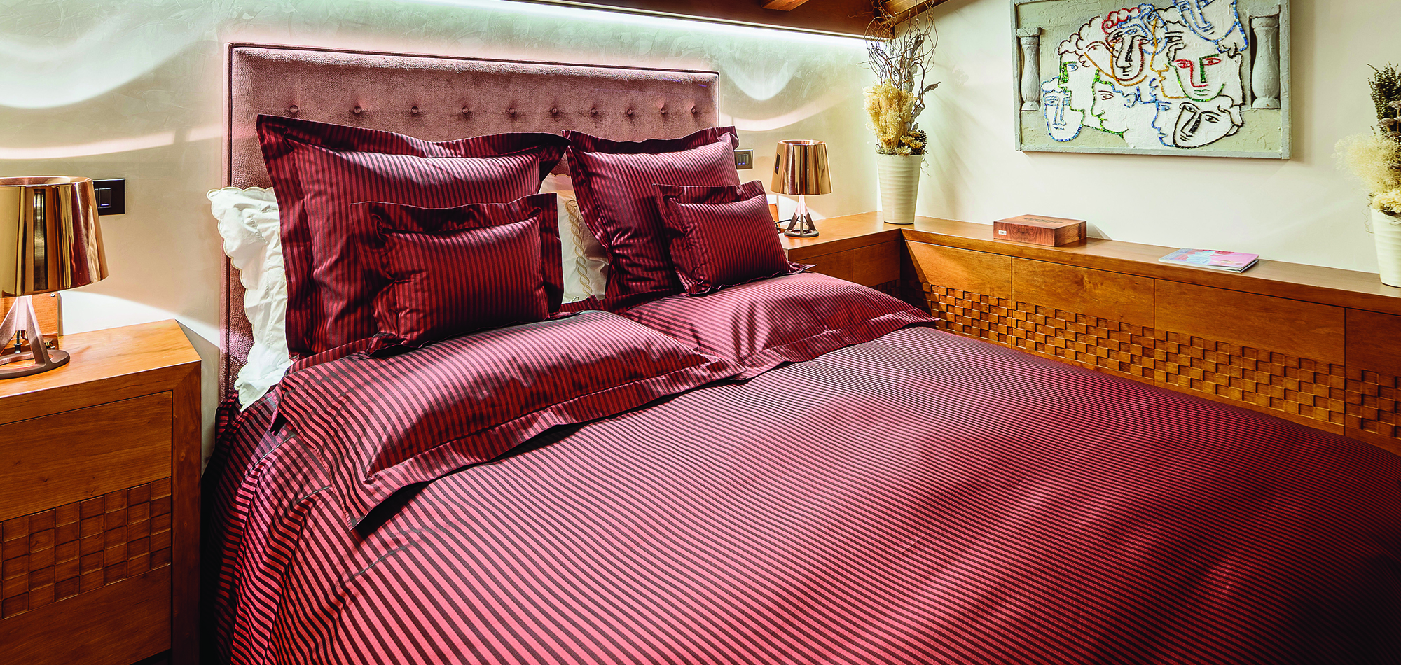 19-Pink suite.jpg