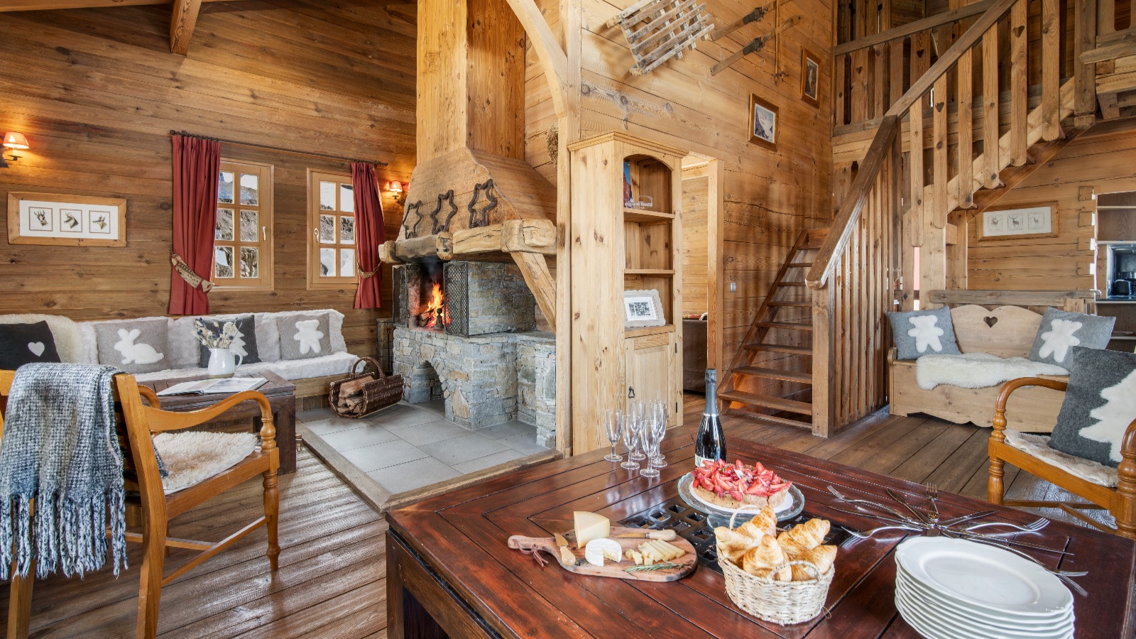 Luxury-Ski-Chalet-Alpe-d-Huez-Chalet-Melusine-Oxford-Ski-Lounge.jpg