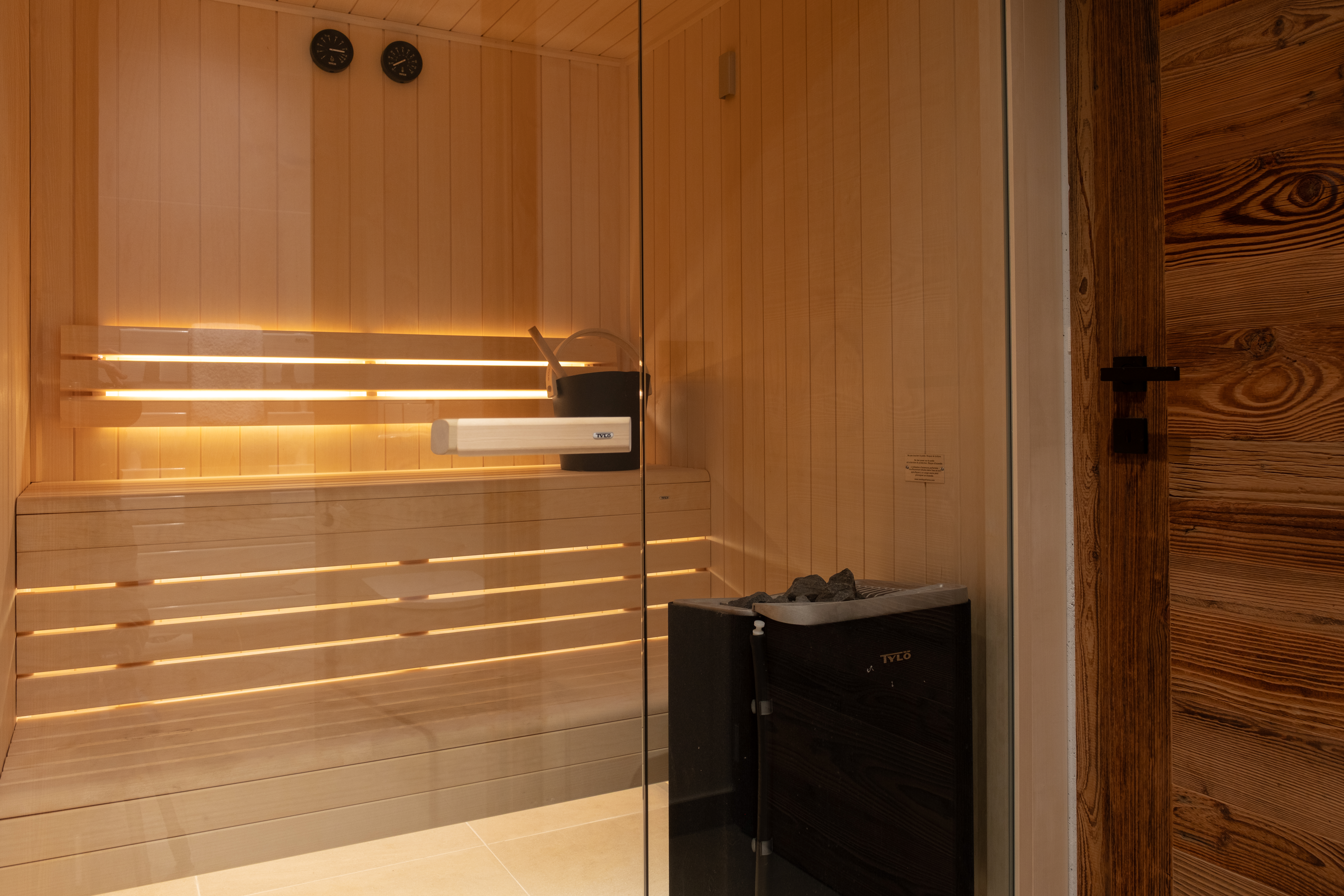 Luxury-Ski-Chalet - Meribel-Chalet Elegie-OSC-Sauna.jpg