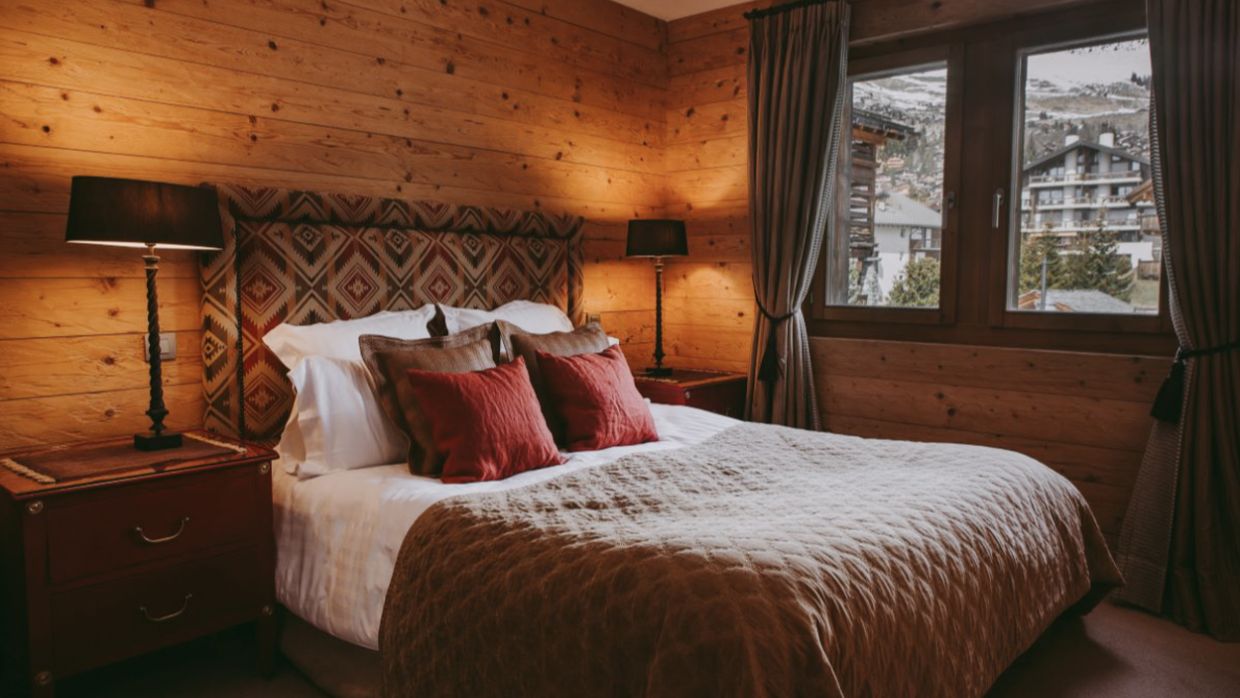 Luxury-Ski-Chalet-Verbier-Chalet Valentine-OSC-Bedroom.jpg