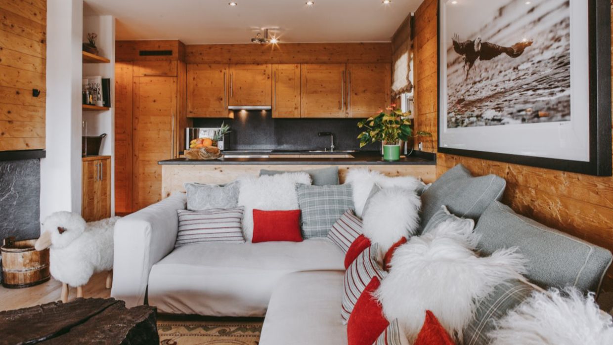 Luxury-Ski-Chalet-Verbier-Chalet Valentine-OSC-Lounge.jpg