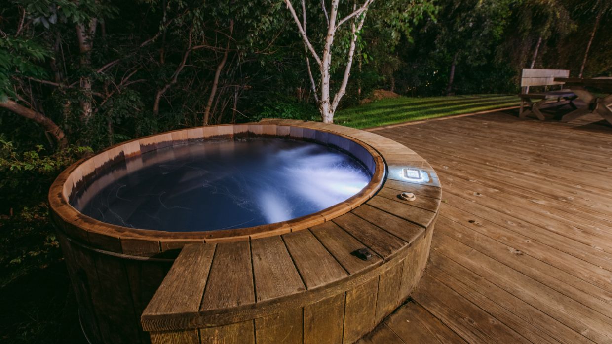 Luxury-Ski-Chalet-Verbier-Chalet 1936-OSC- Hot Tub (1).jpg