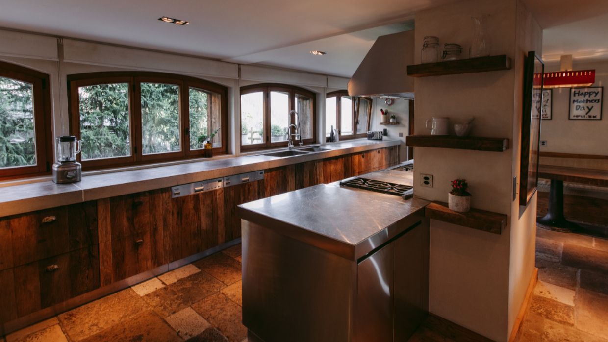Luxury-Ski-Chalet-Verbier-Chalet 1936-OSC- Kitchen (2).jpg