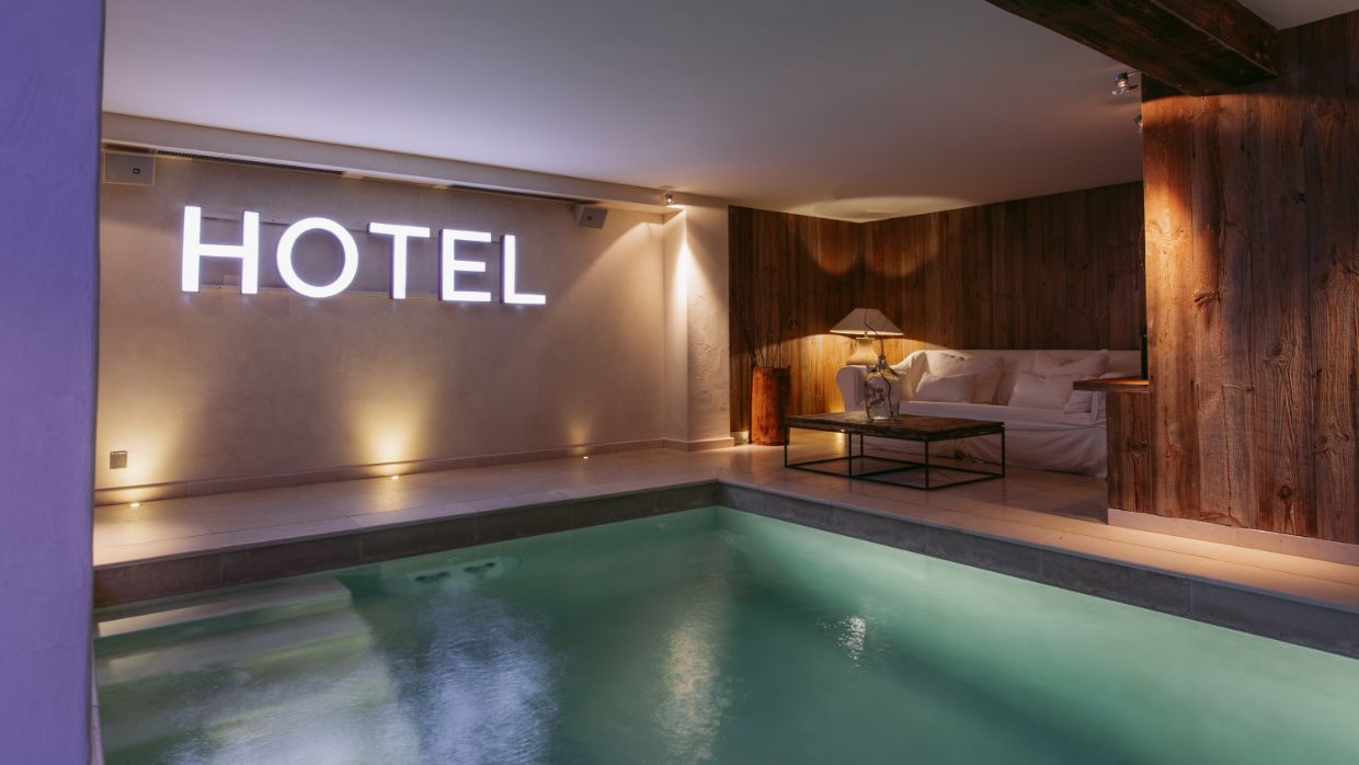Luxury-Ski-Chalet-Verbier-Chalet 1936-OSC- Pool (6).jpg