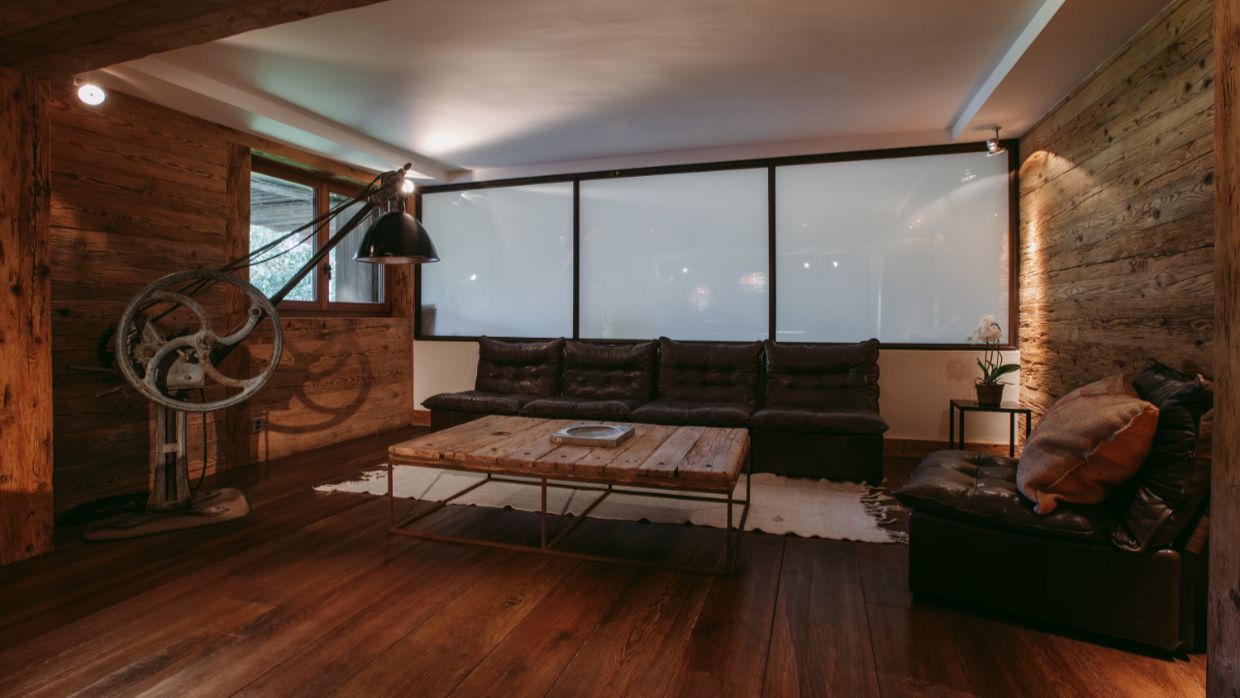 Luxury-Ski-Chalet-Verbier-Chalet 1936-OSC- Seating.jpg