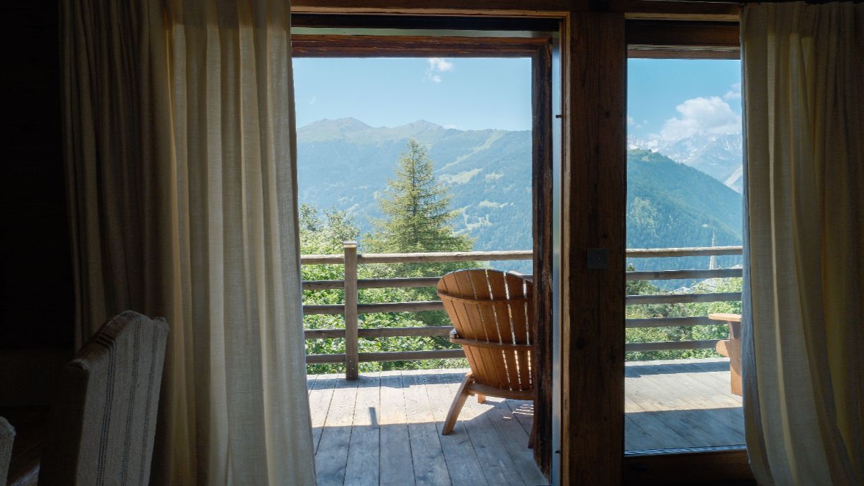 Luxury-Ski-Chalet-Verbier-Chalet 1936-OSC- Balcony (2).jpg