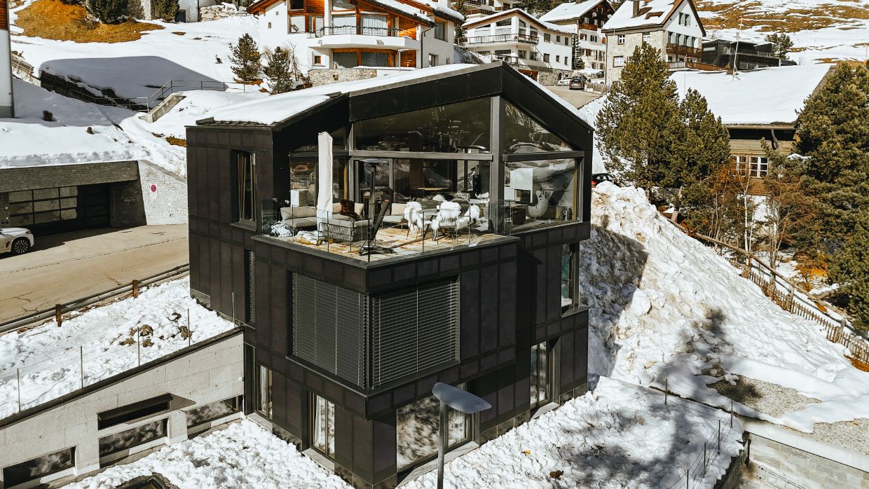 Luxury-Ski-Chalet-StMoritz-VillaVolt-OSC- Chalet (1).jpg
