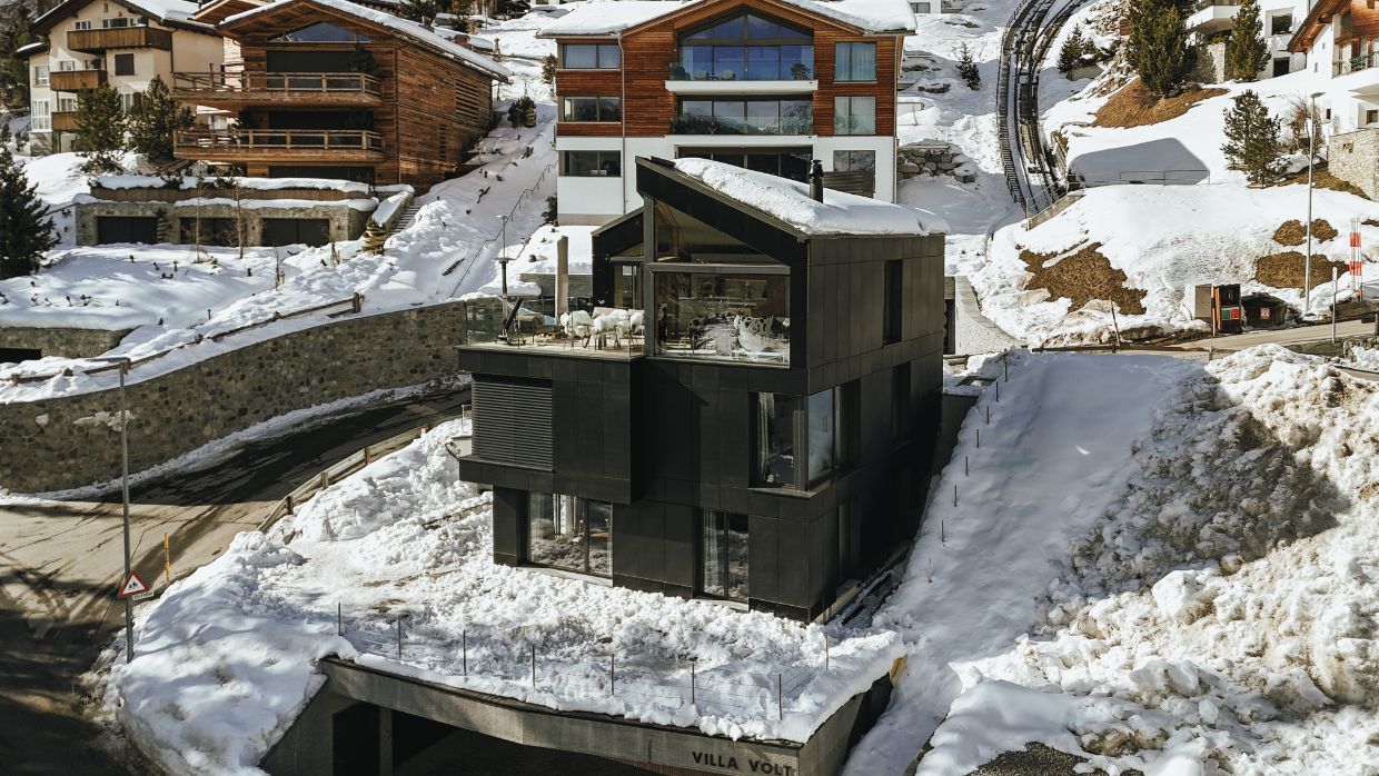 Luxury-Ski-Chalet-StMoritz-VillaVolt-OSC- Chalet (3).jpg