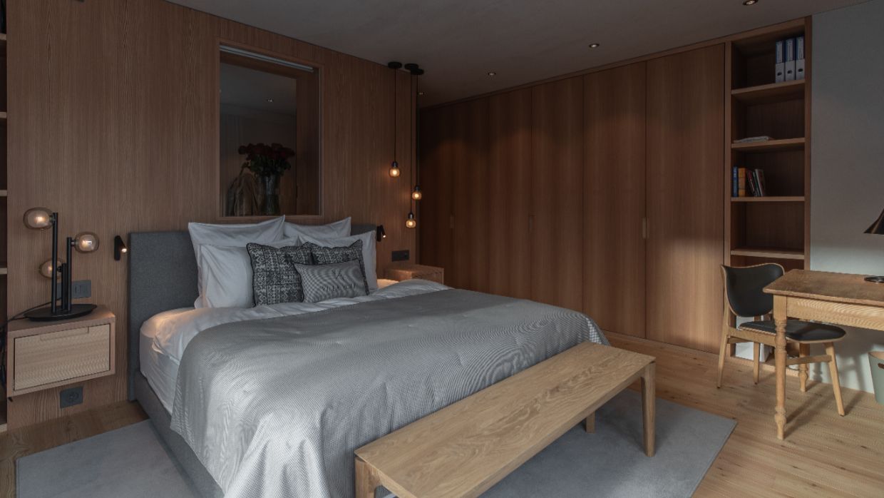 Luxury-Ski-Chalet-StMoritz-VillaVolt-OSC-Bedroom (2).jpg
