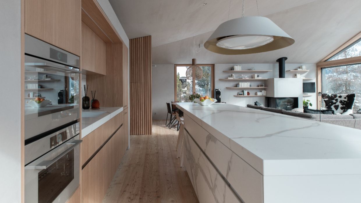 Luxury-Ski-Chalet-StMoritz-VillaVolt-OSC-Kitchen (2).jpg