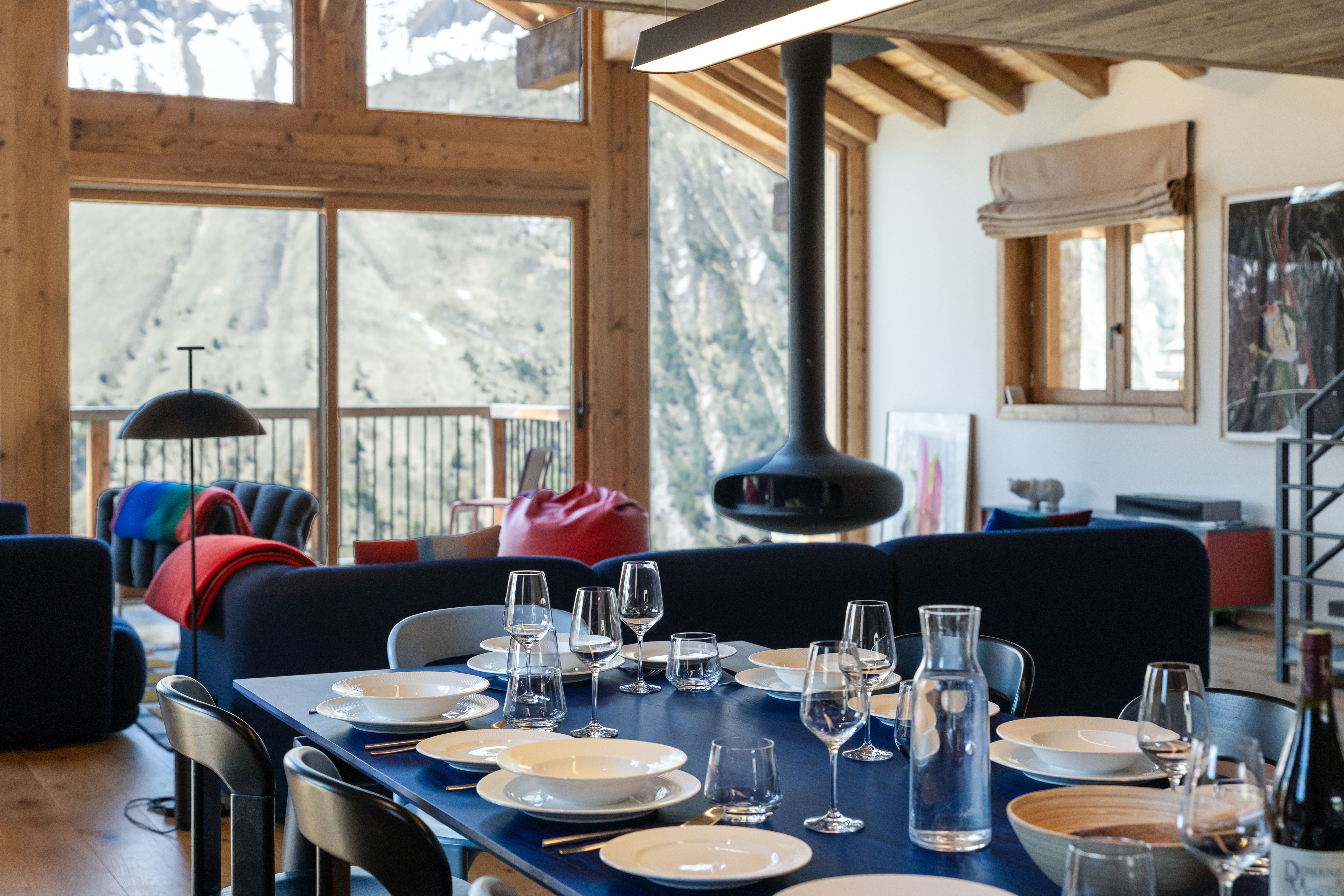 Luxury-Ski-Chalet-St-Martin-De-Belleville-Chalet-Aurea-Oxford-Ski-Dining4.jpg