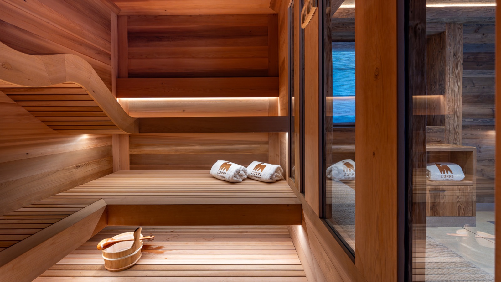 Luxury-Ski-Chalet-Chamonix-Chalet-L'Orri-Oxford-Ski-Sauna.jpg
