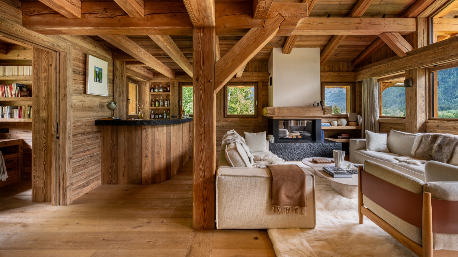 Luxury-Ski-Chalet-Chamonix-Chalet-L'Orri-Oxford-Ski-Lounge.jpg