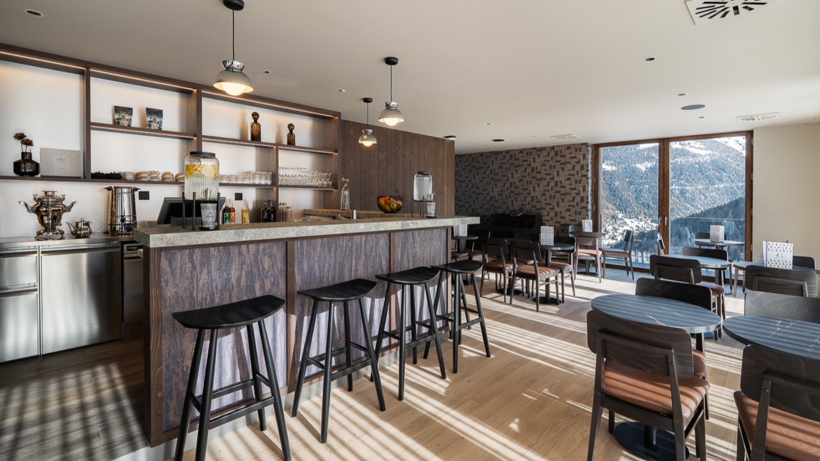 Luxury-Ski-Chalet-Grimentz-Guernerés-Oxford-Ski23.jpg