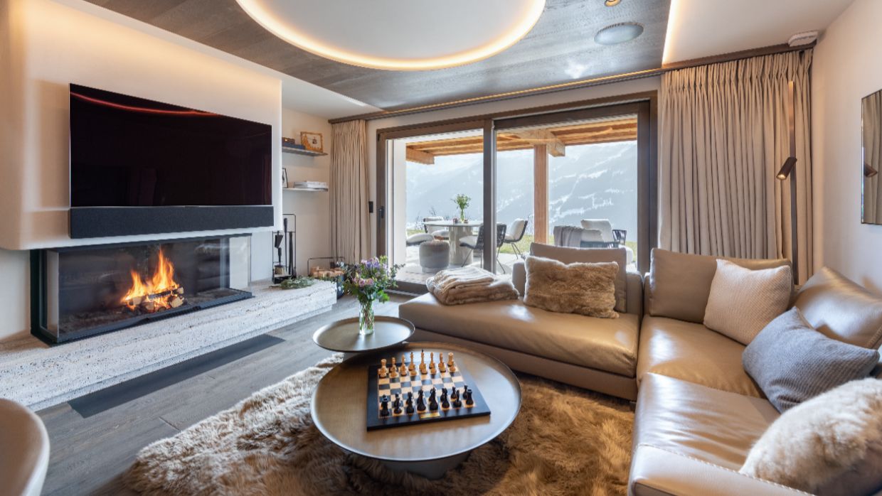 Luxury-Ski-Chalet-Verbier-LeVerbierview01-OSC-lounge (9).jpg