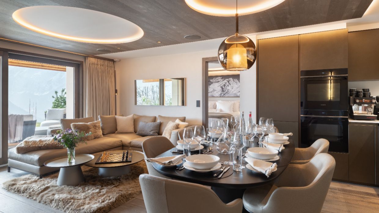 Luxury-Ski-Chalet-Verbier-LeVerbierview01-OSC- Lounge.jpg