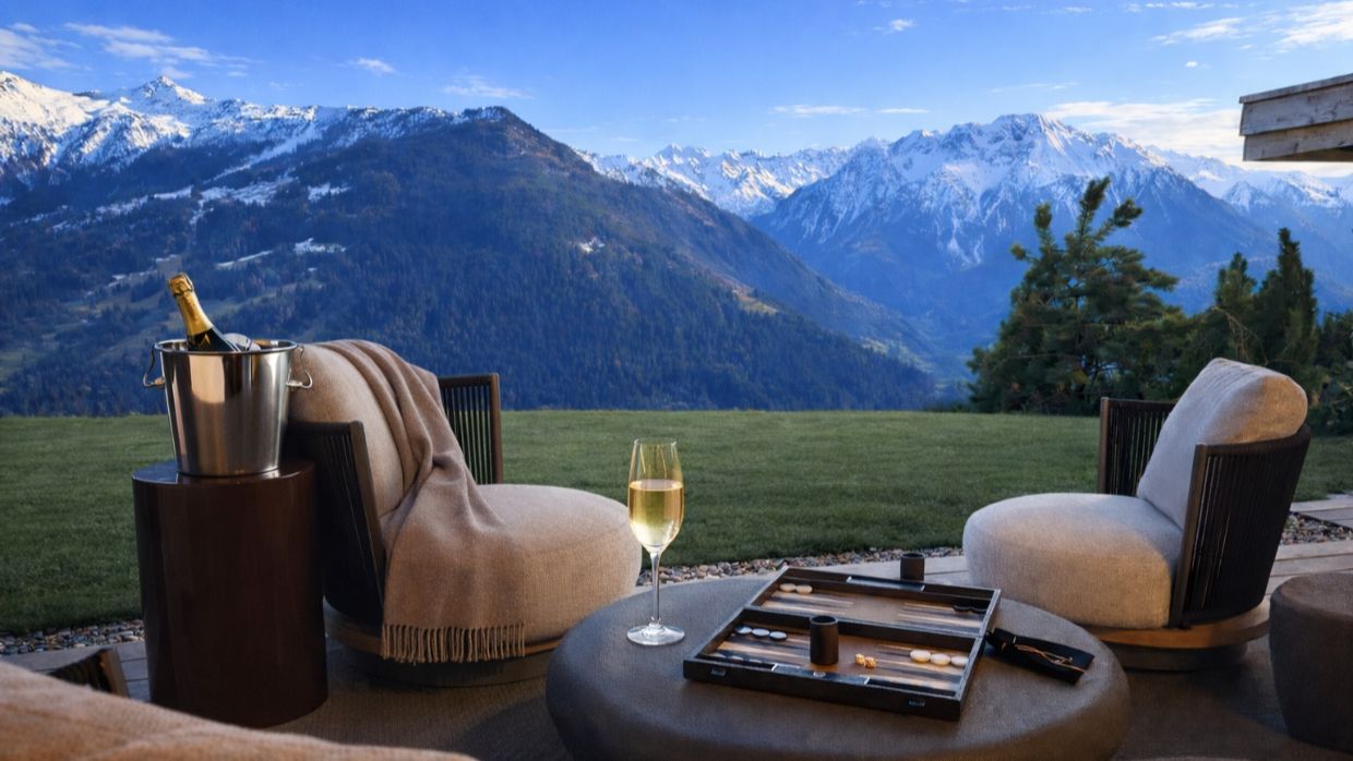 Luxury-Ski-Chalet-Verbier-LeVerbierview01-OSC-Terrace (3).jpeg