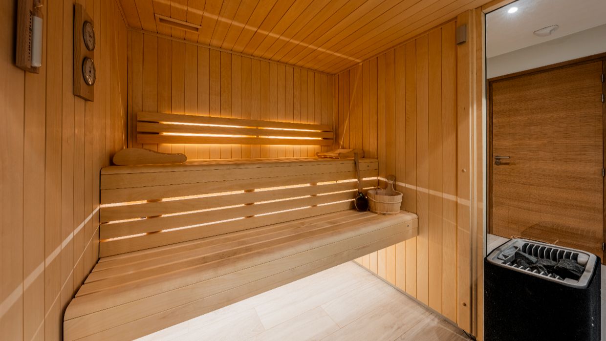 Luxury-Ski-Chalet-Courchevel1650-OSC-Sauna.jpg