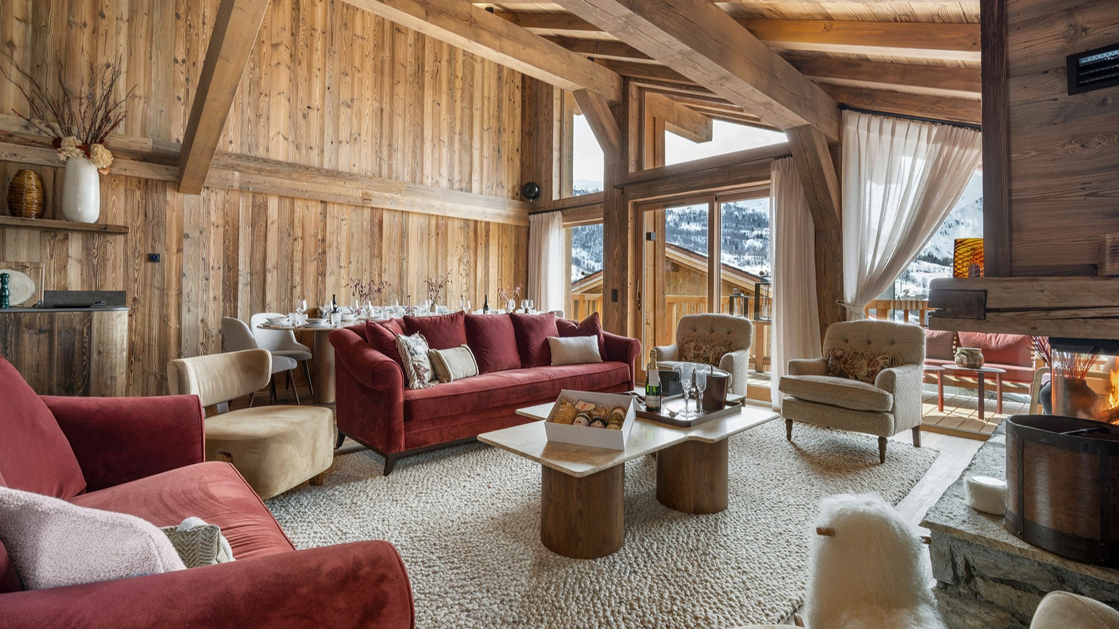 Luxury-Ski-Resort-St-Martin-De-Belleville-Chalet-Flocons-des-Iles-Oxford-Ski-Lounge2.jpg