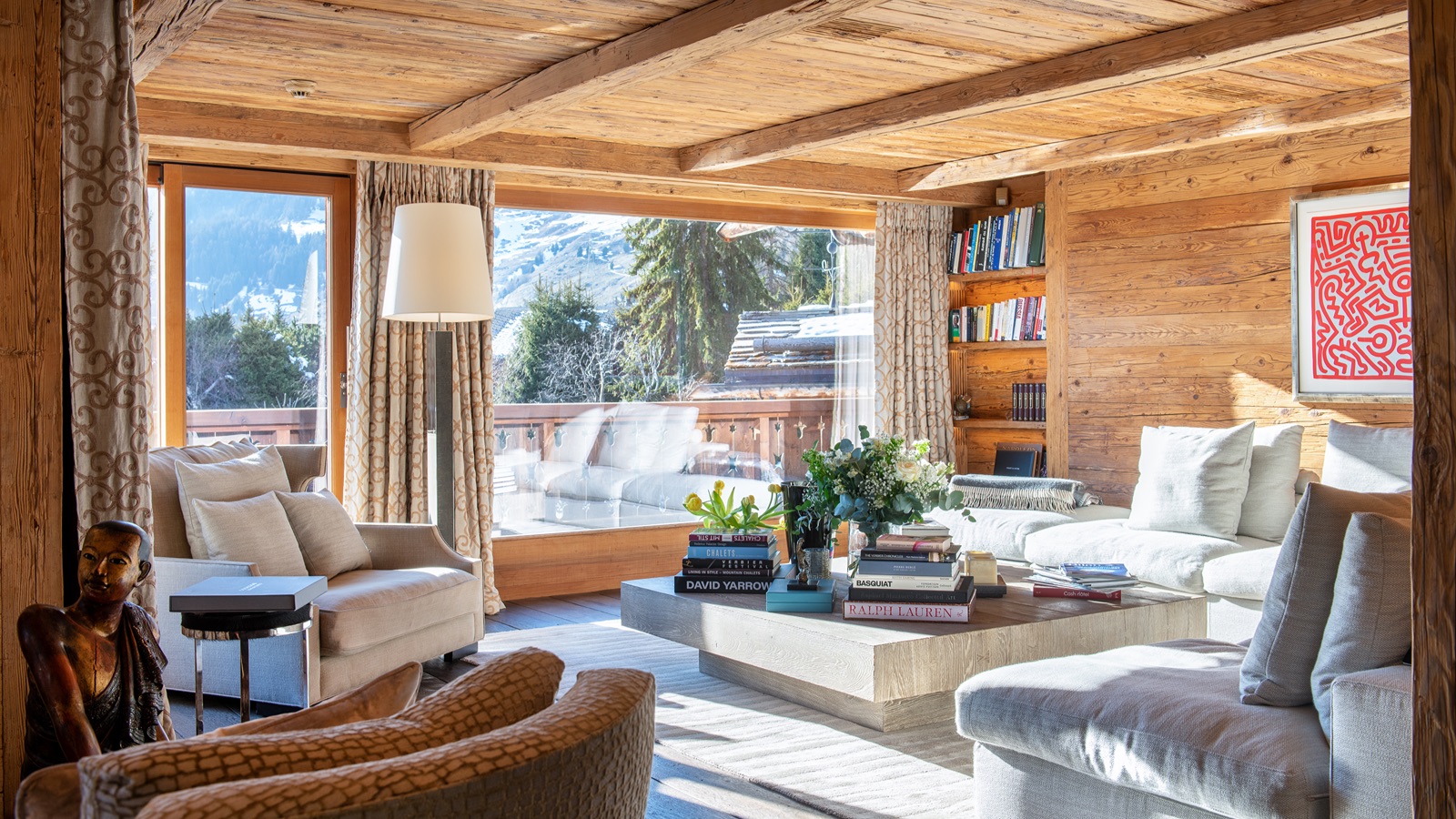 Luxury-Ski-Resort-Verbier-Chalet-Makini-Oxford-Ski-Lounge3.jpg