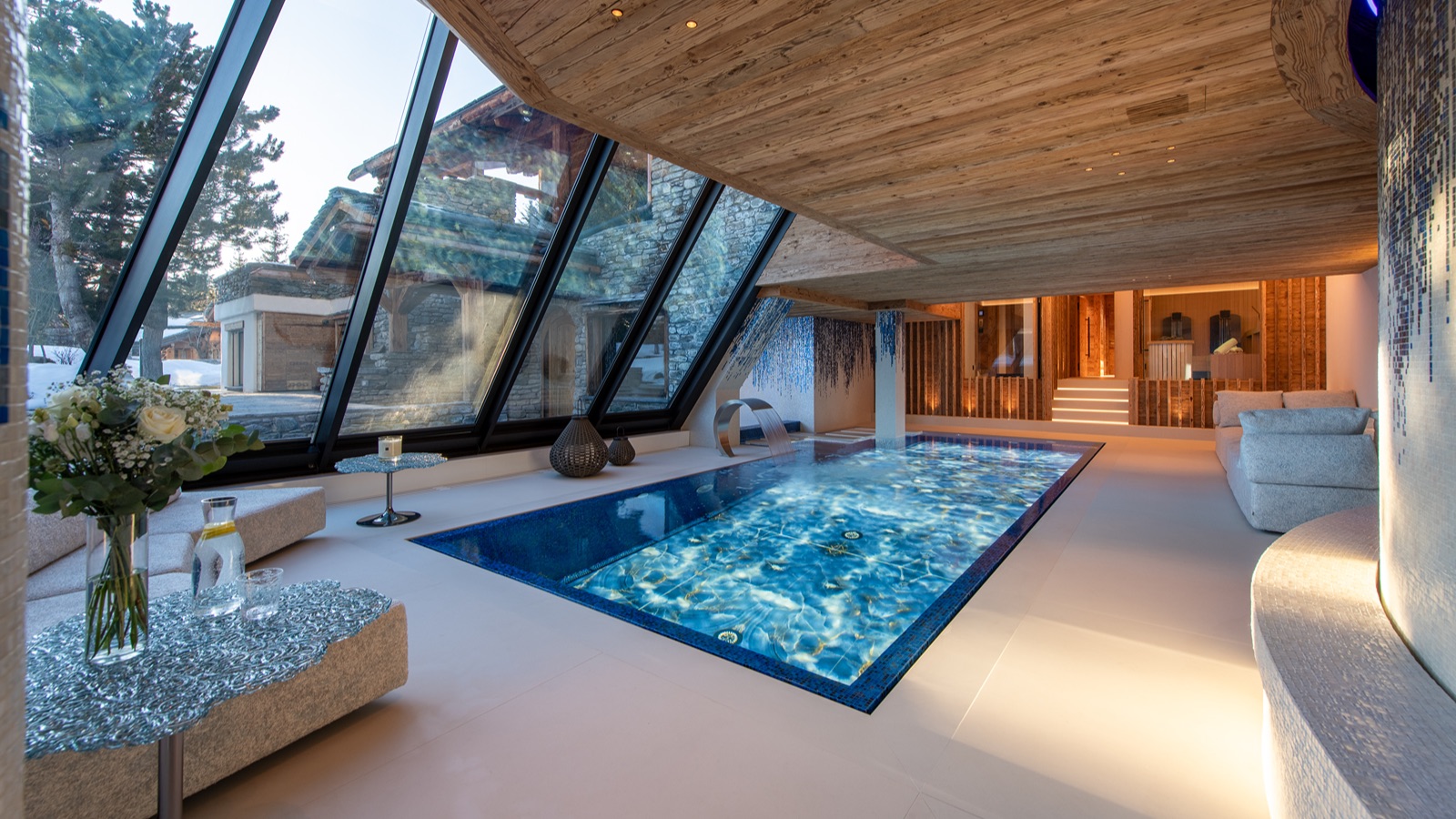 Luxury-Ski-Resort-Verbier-Chalet-Makini-Oxford-Ski-pool3.jpg