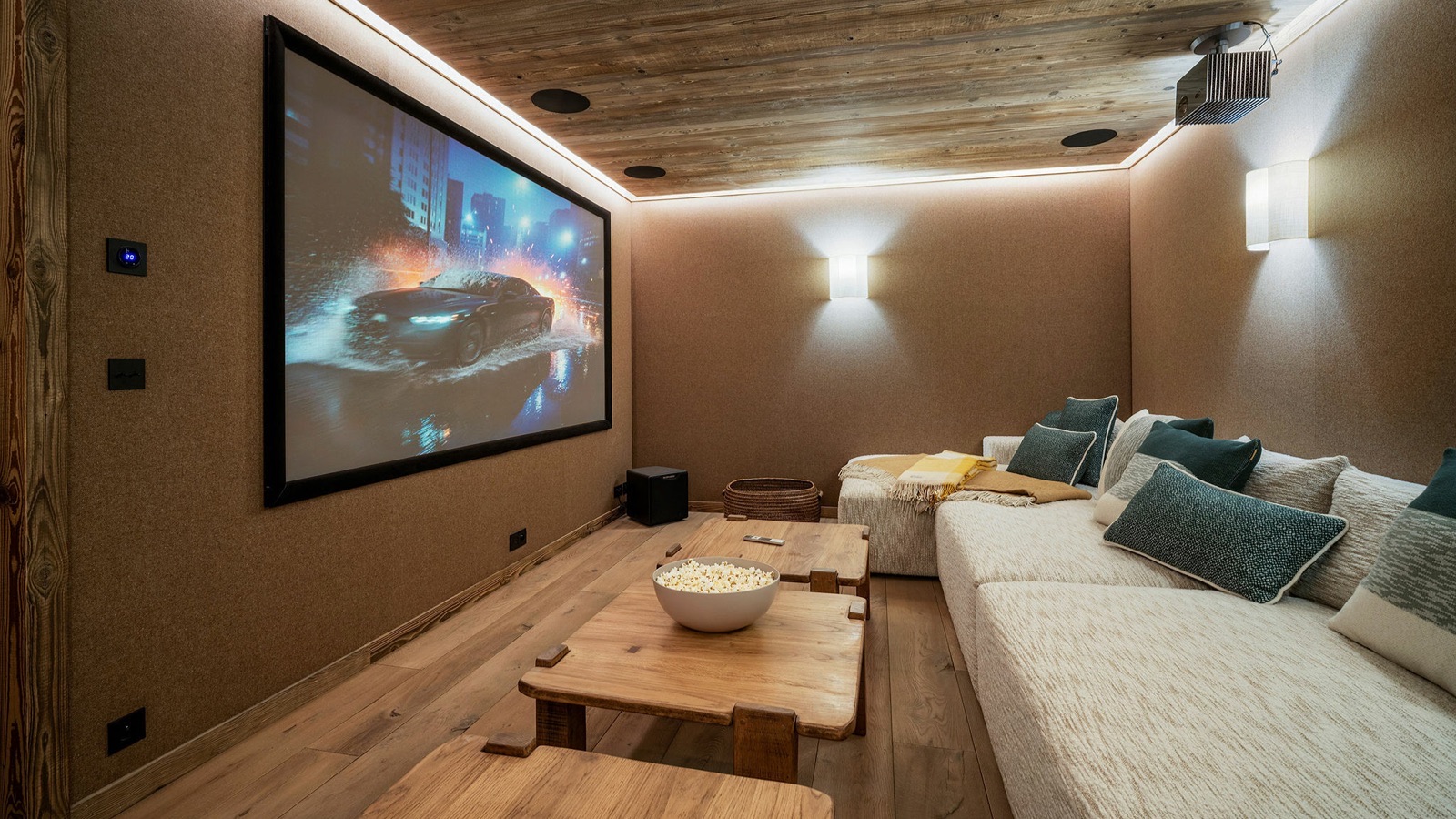 Luxury-Ski-Resort-St-Martin-De-Belleville-Chalet-Sable-Blanc-Oxford-Ski-cinema-room.jpeg