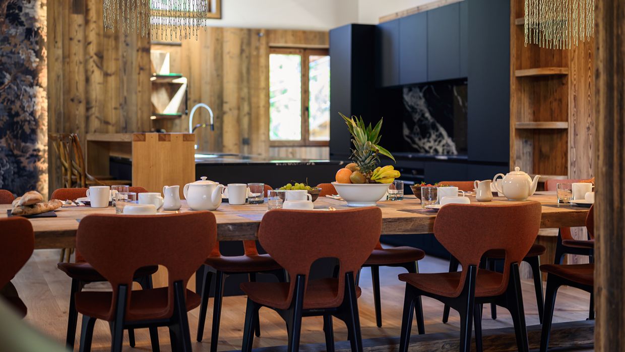 Luxury-Ski-Chalet-Meribel-Chalet-Pierre-OSC Dining (1).jpg