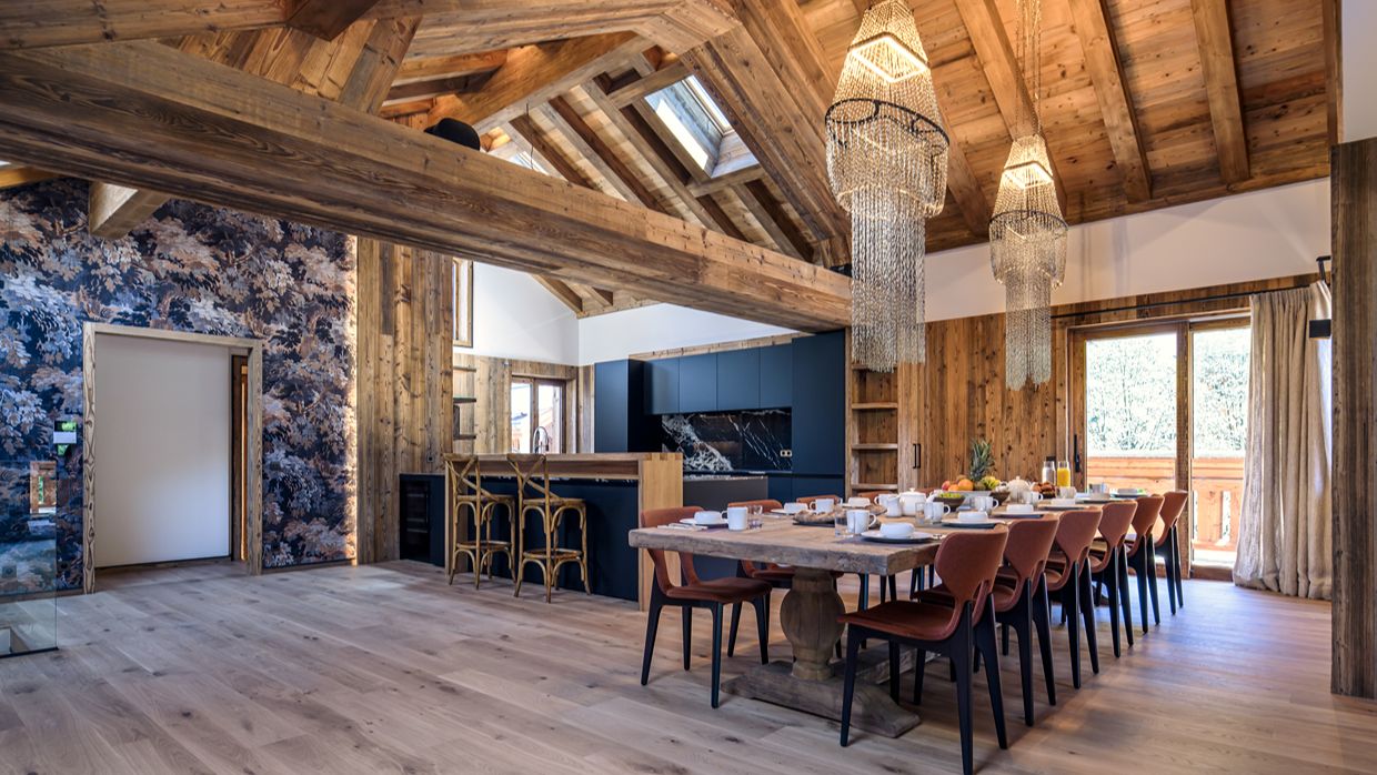 Luxury-Ski-Chalet-Meribel-Chalet-Pierre-OSC Dining (2).jpg