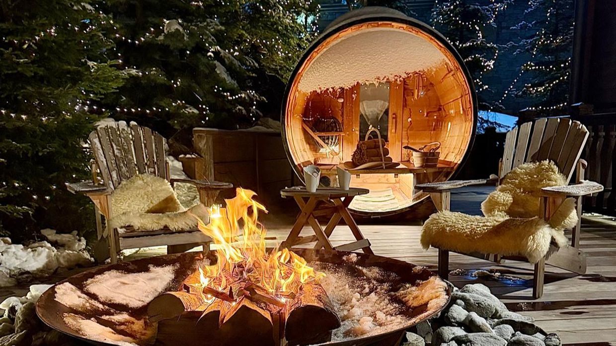 Luxury-Ski-Chalet-Courchevel1850-LesArollesOUTSIDE.jpg
