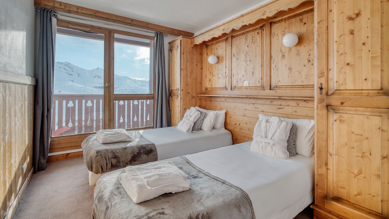 Luxury-Ski-Chalet-ValThorens-Bonhomme-OSC-Twin.jpg