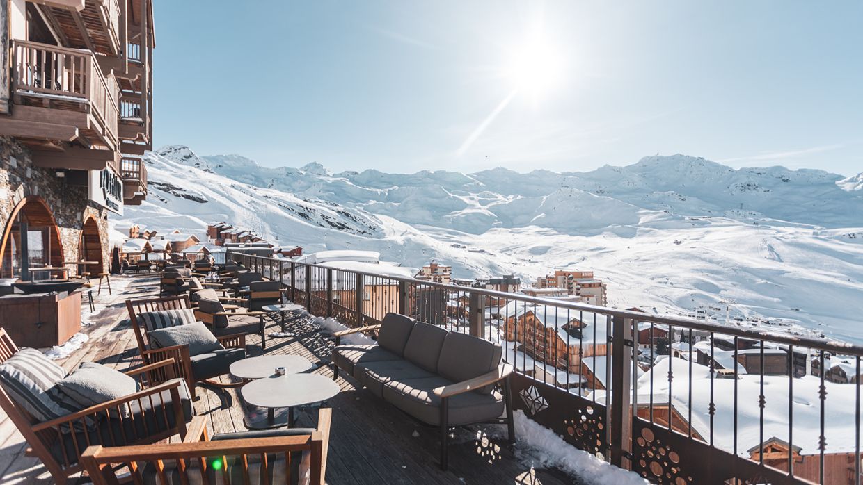Luxury-Ski-Hotel-KohINor-OSC-Terrace (1).jpg