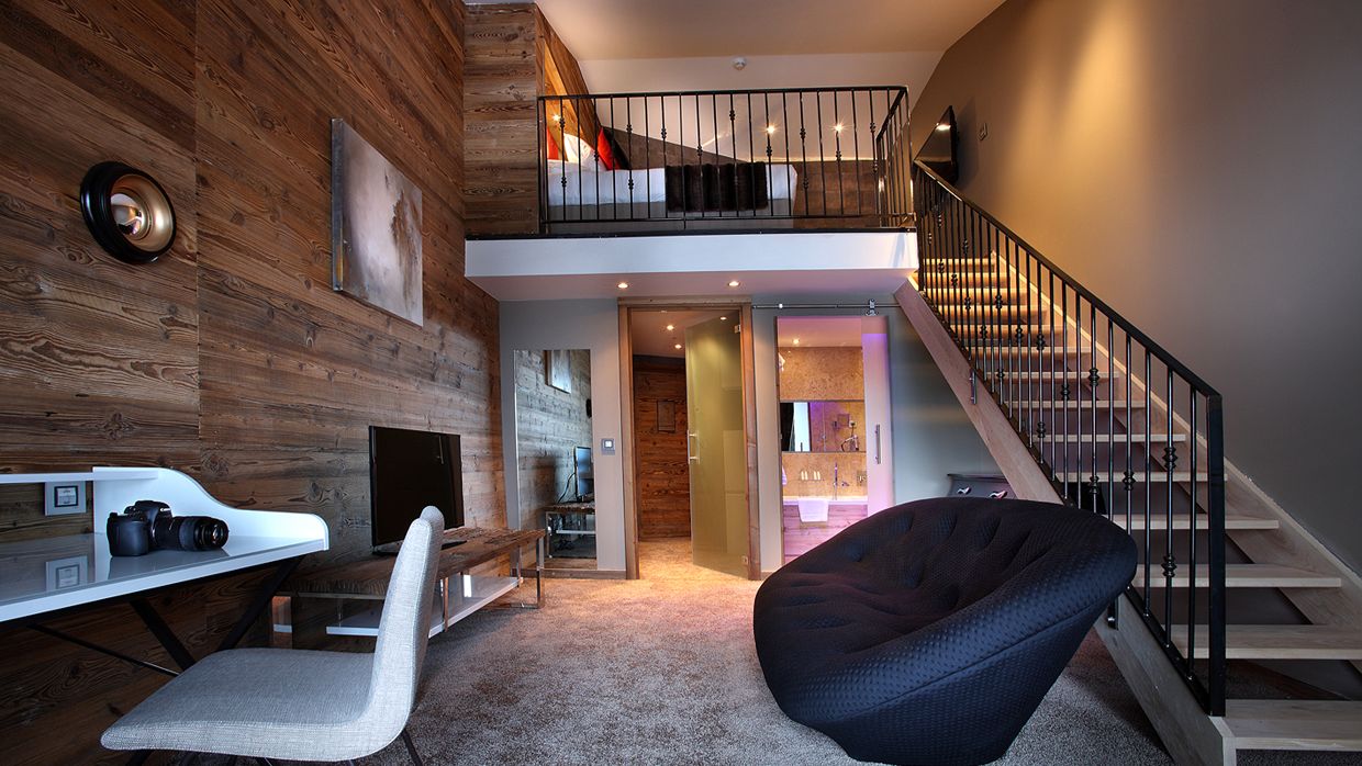 Luxury-Ski-Hotel-KohINor-OSC-Bedroom (27).jpg