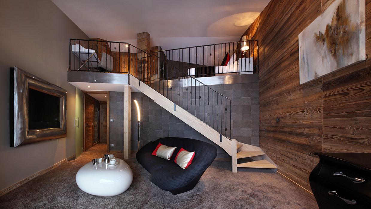 Luxury-Ski-Hotel-KohINor-OSC-Bedroom (24).jpg