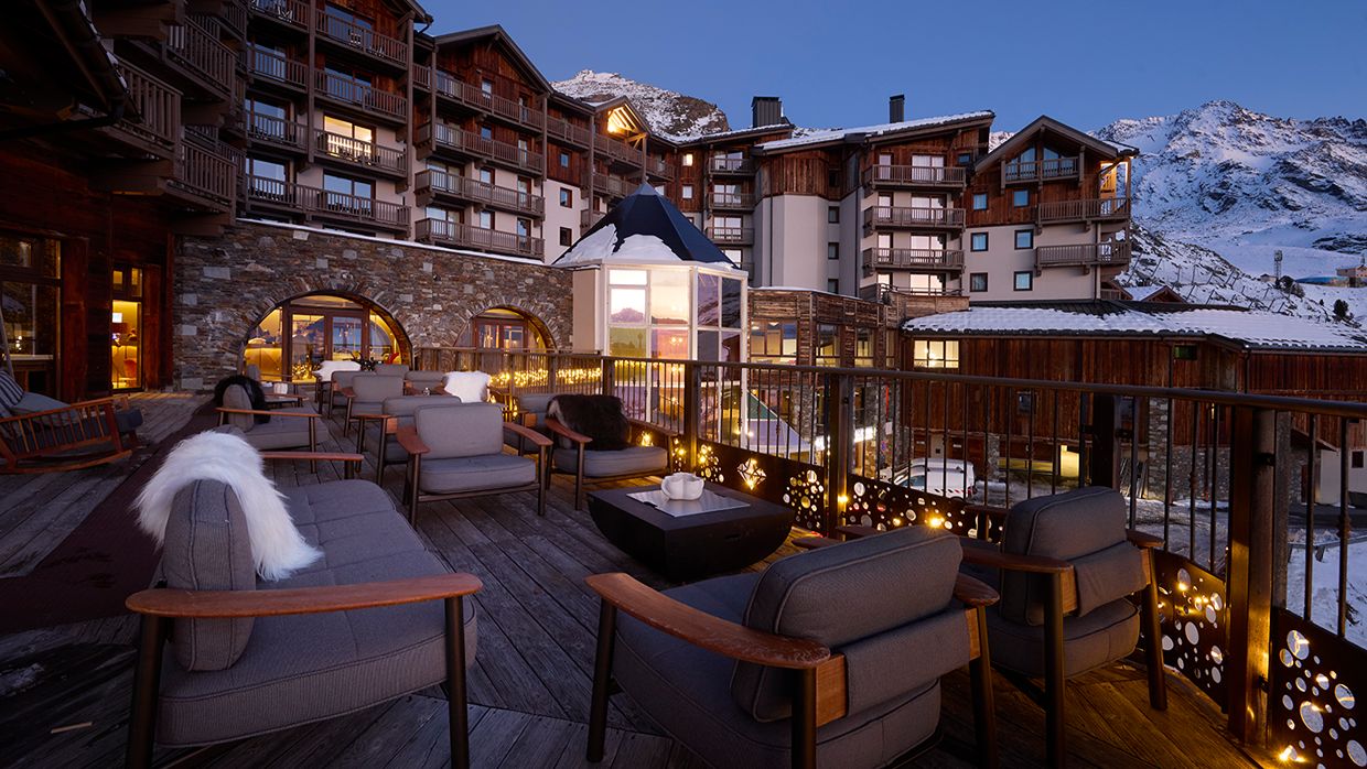 Luxury-Ski-Hotel-KohINor-OSC -Terrace.jpg