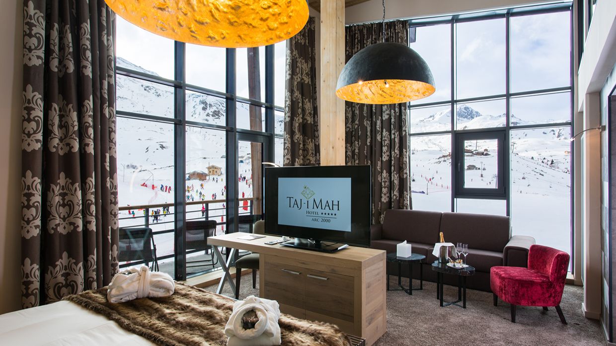 Luxury-Ski-Hotel-Les Arcs-Taj-IMah-OSC- Bedroom (5).jpg