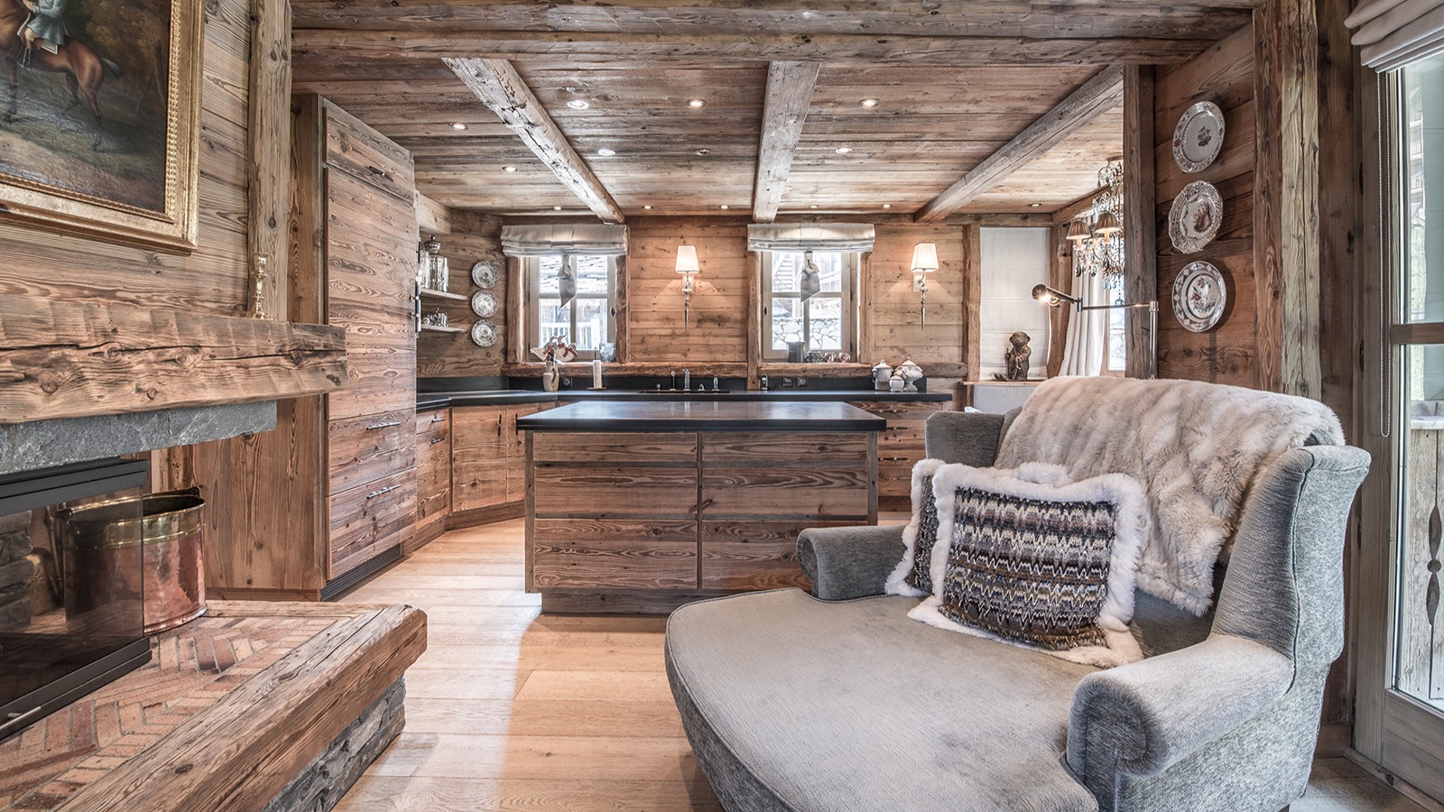 Luxury-Ski-Resort-Courchevel-1850-Chalet-Saint-James-Oxford-Ski-fireplace.jpg