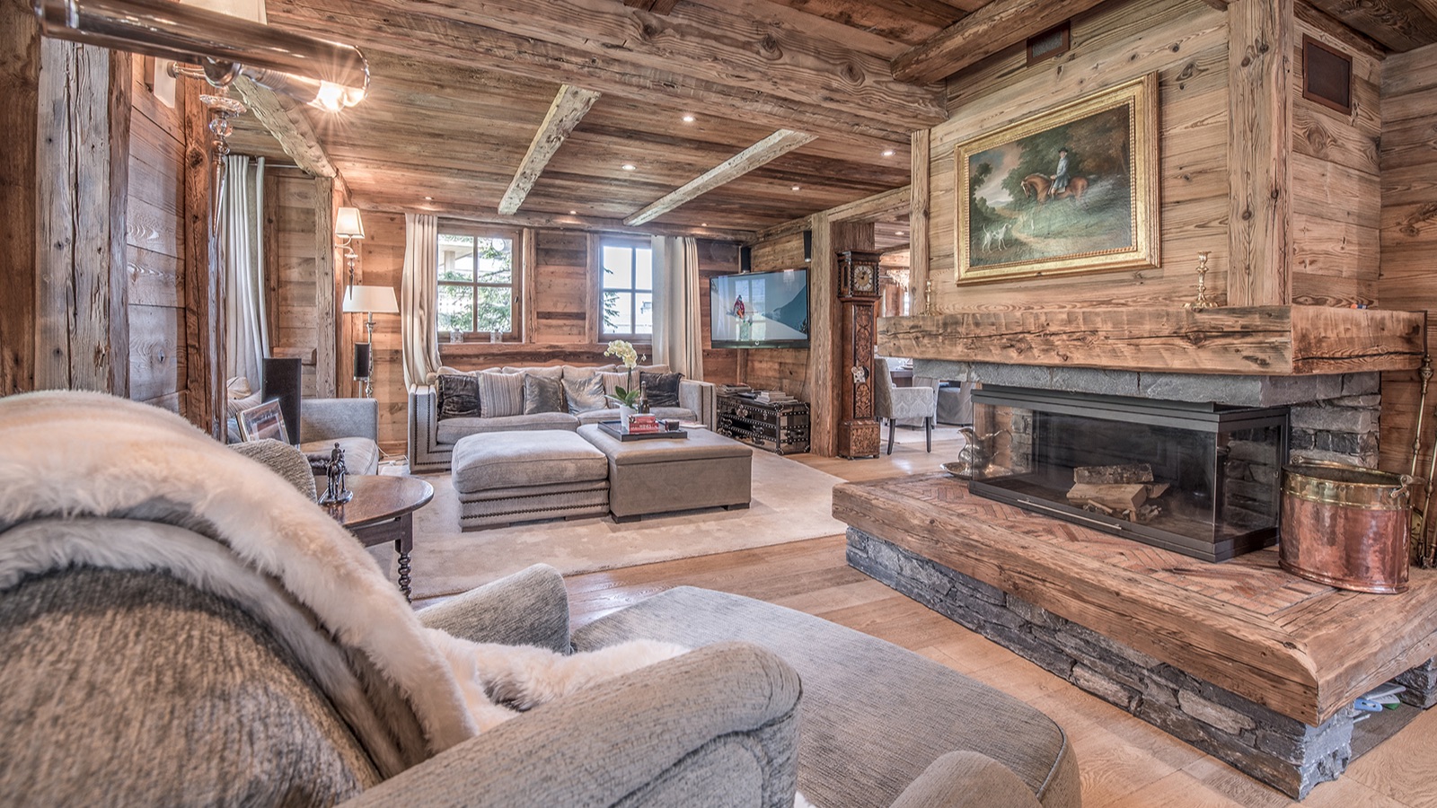 Luxury-Ski-Resort-Courchevel-1850-Chalet-Saint-James-Oxford-Ski-fireplace2.jpg