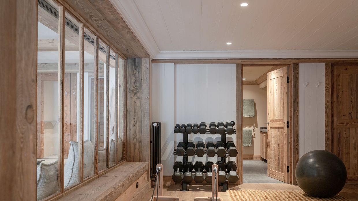 Luxury-Ski-Chalet-Val d'Isère-ChaletColPers-OSC-Fitness.jpg