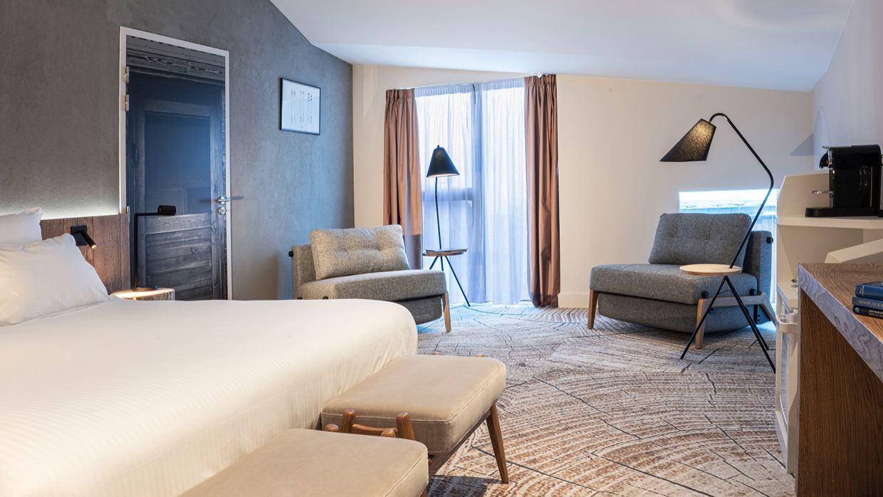 Luxury-Ski-Hotel-Voulezvous -OSC-  Bedroom.jpg