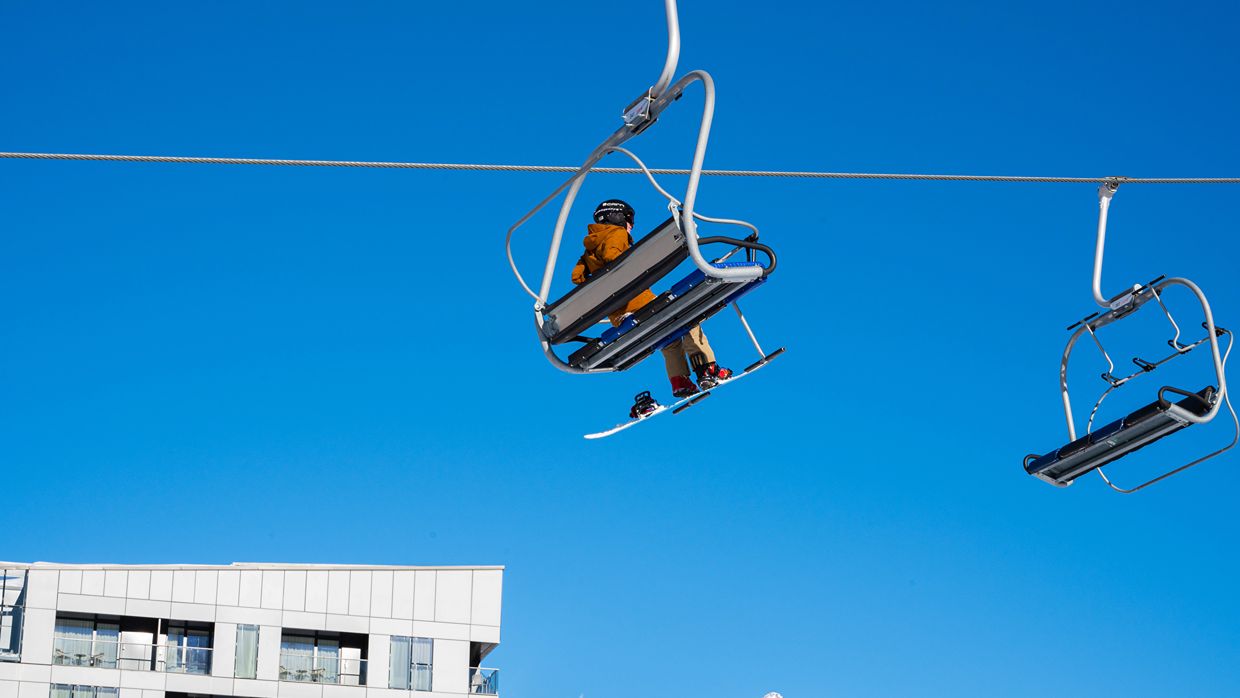 Luxury-Ski-Hotel-Voulezvous -OSC-  View.jpg