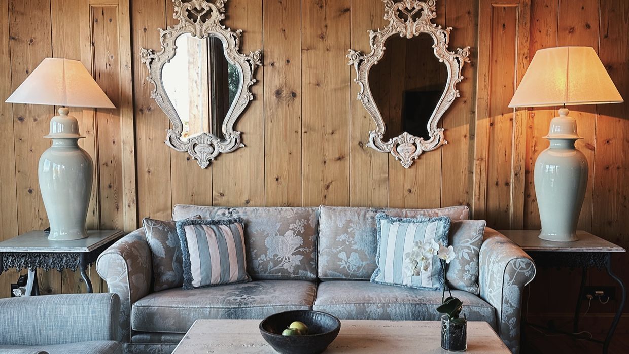 Luxury-Ski-Hotel-LeCrans-OSC-Bedroom.jpeg